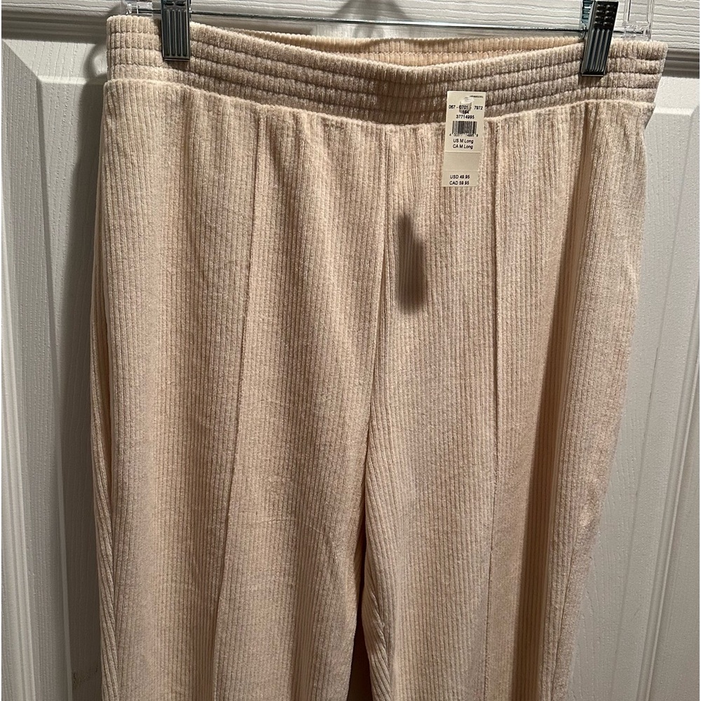 Aerie Corduroy stretch flare pant. New with tags. Size Medium  Long